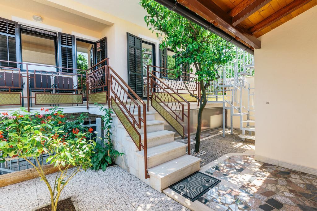 Andela Apartment PUY 객실 사진