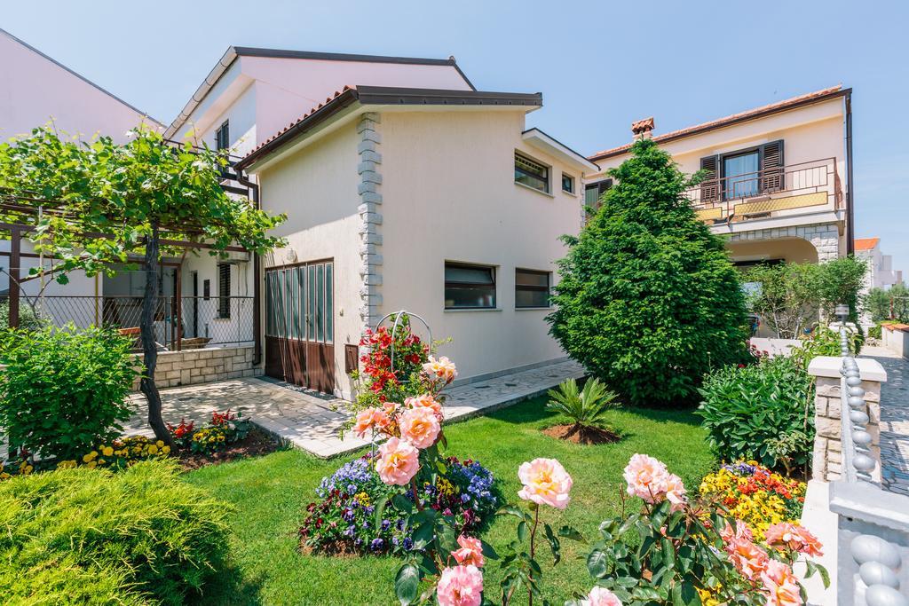 Andela Apartment PUY 객실 사진